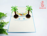 relaxing-on-the-beach-pop-up-card-boy-03