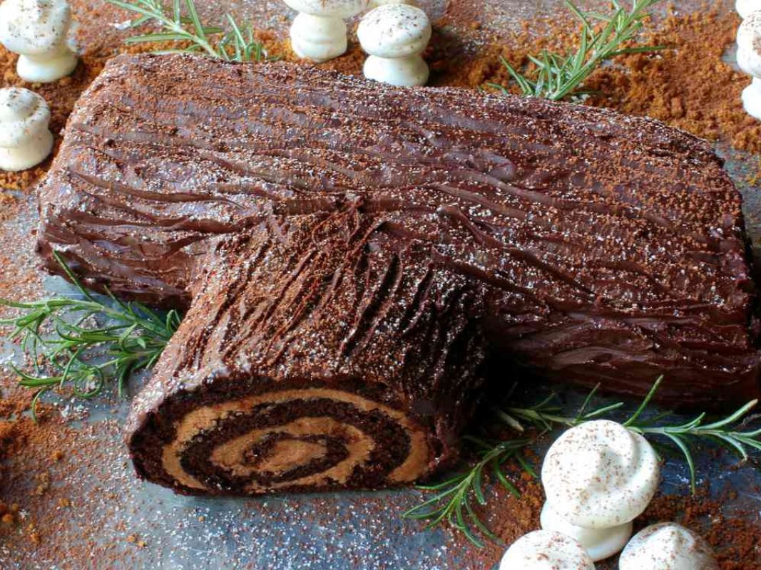 christmas-symbols-yule-log