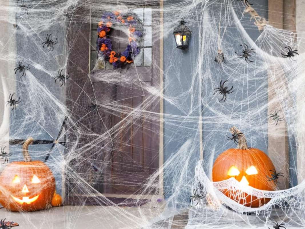 halloween-symbols-cobwebs