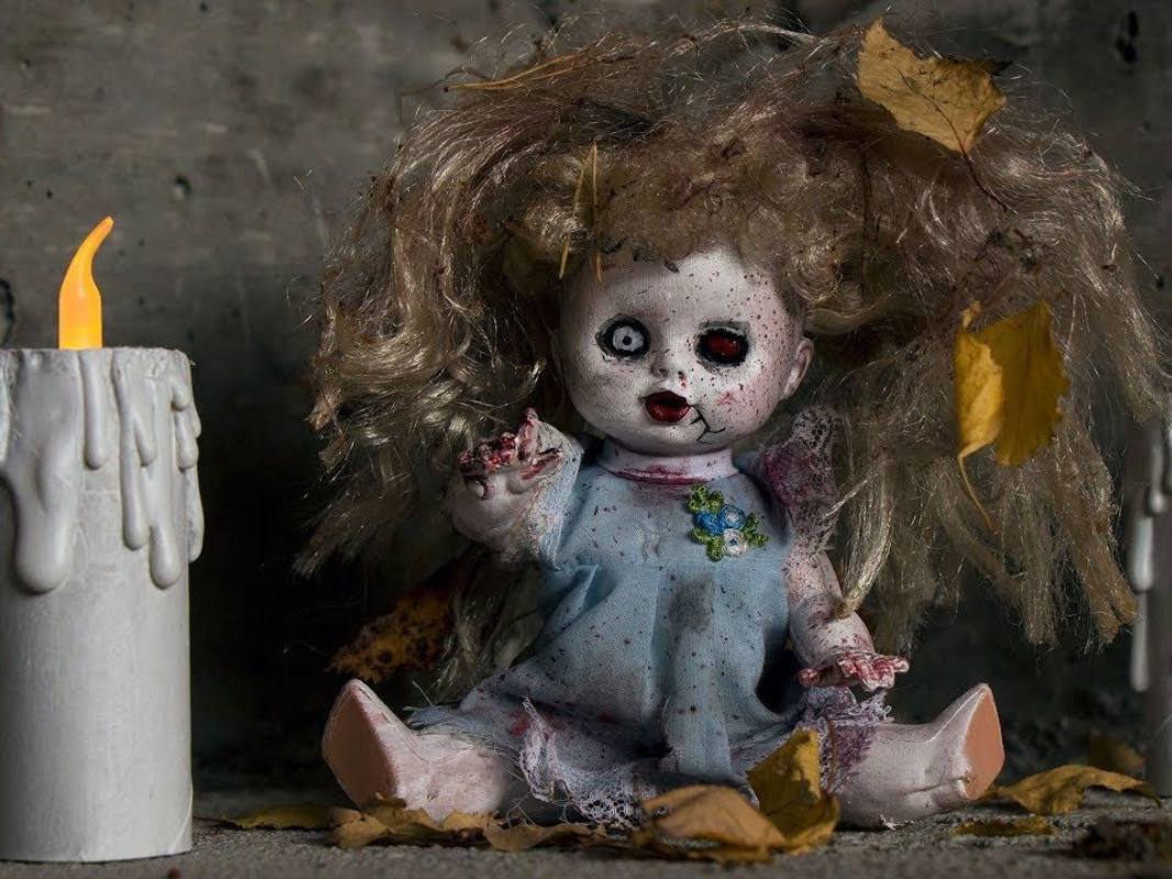 halloween-symbols-creepy-dolls